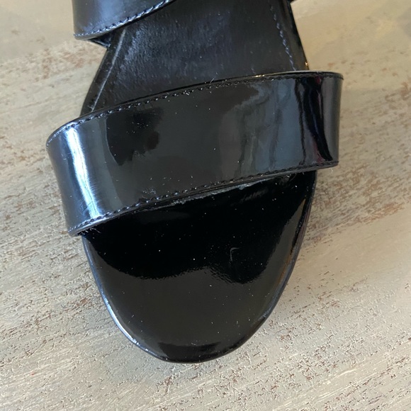 Calvin Klein Blk patent look - Picture 5 of 6